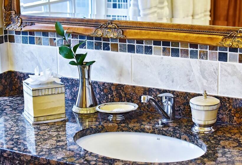 فندق Riverside Inn