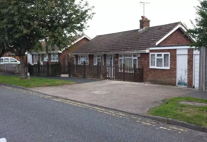 Hotelli Swn Y Don Canterbury