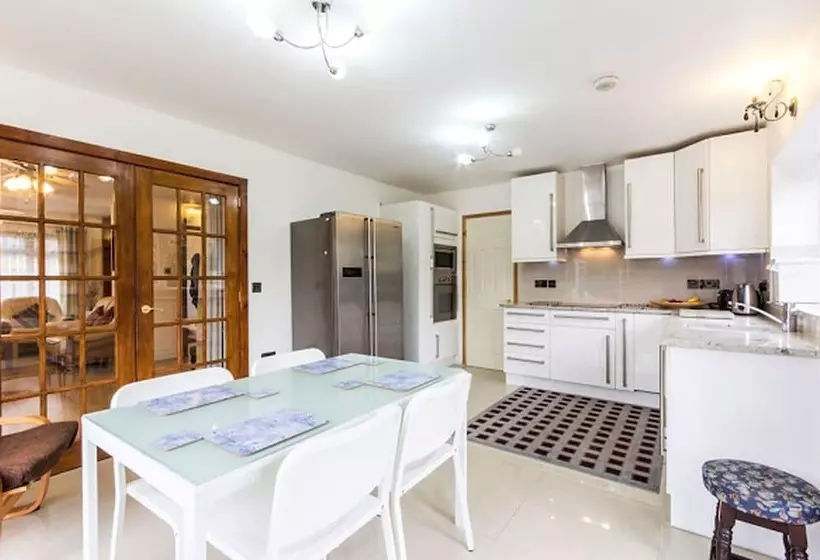 Hotelli Swn Y Don Canterbury