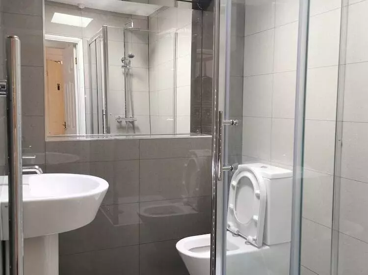 Hotelli Swn Y Don Canterbury