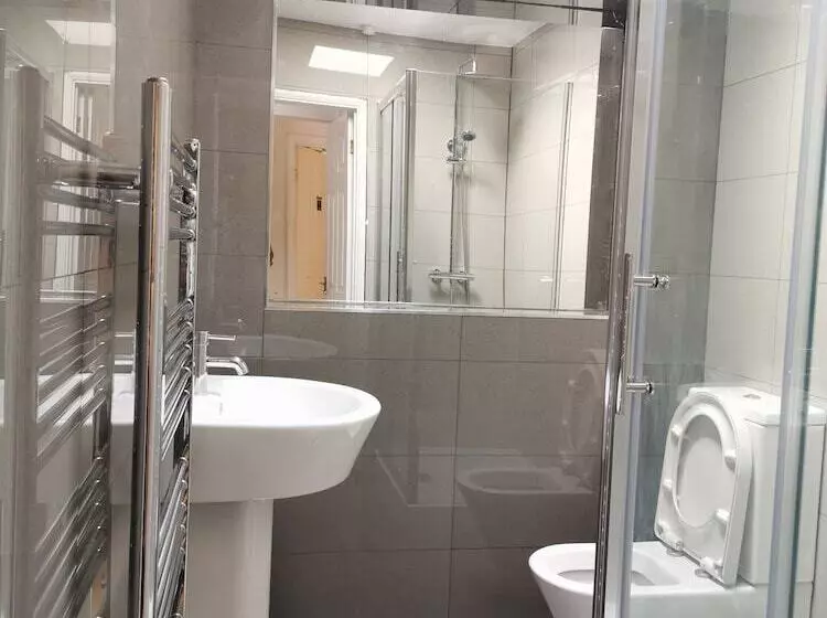 Hotelli Swn Y Don Canterbury