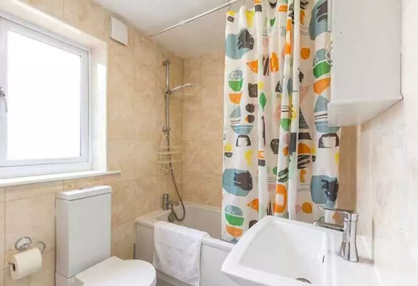 Hotelli Swn Y Don Canterbury