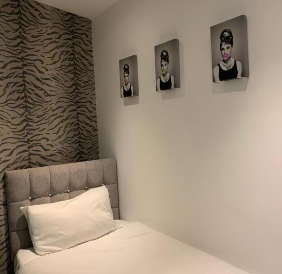 בית מלון כפרי The Malthouse