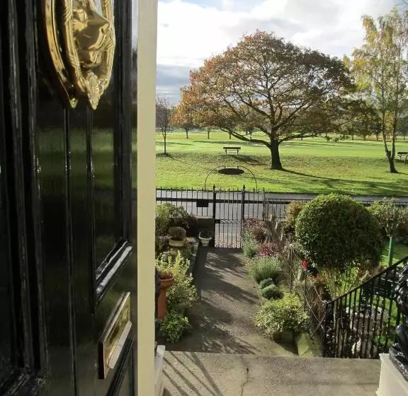 Hotelli The Townhouse