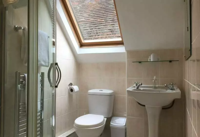 Hotelli Tranmere House