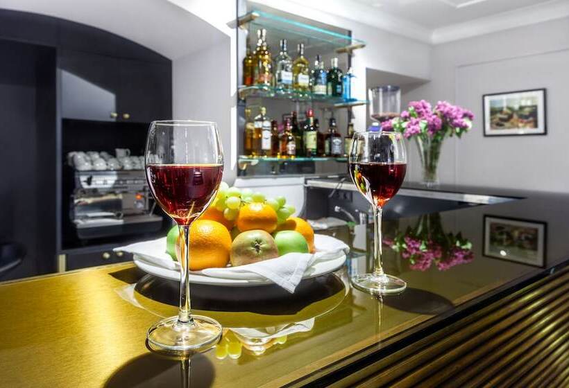 בית מלון כפרי Villa Kadashi Boutique