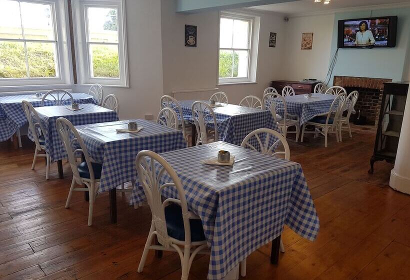 Отель Westward Ho