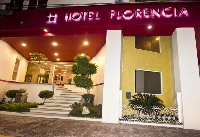 ホテル Florencia Poza Rica