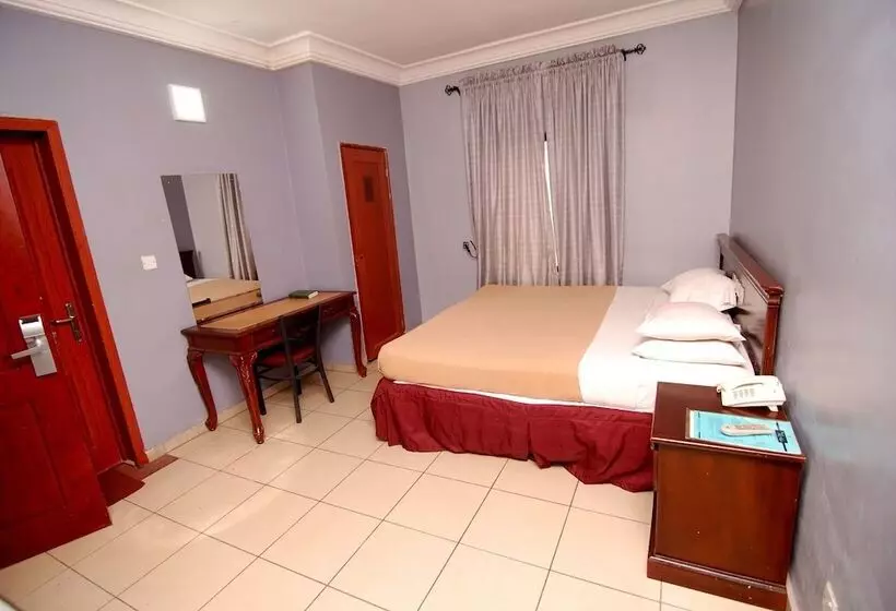 Alexis Hotel & Conference Centre