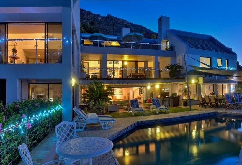 Fotos del hotel 185 Beach Road Villa And Apartments:  6