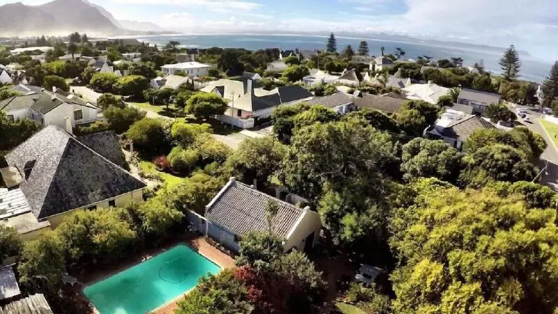 Hotelli 6 Stemmet Lodge