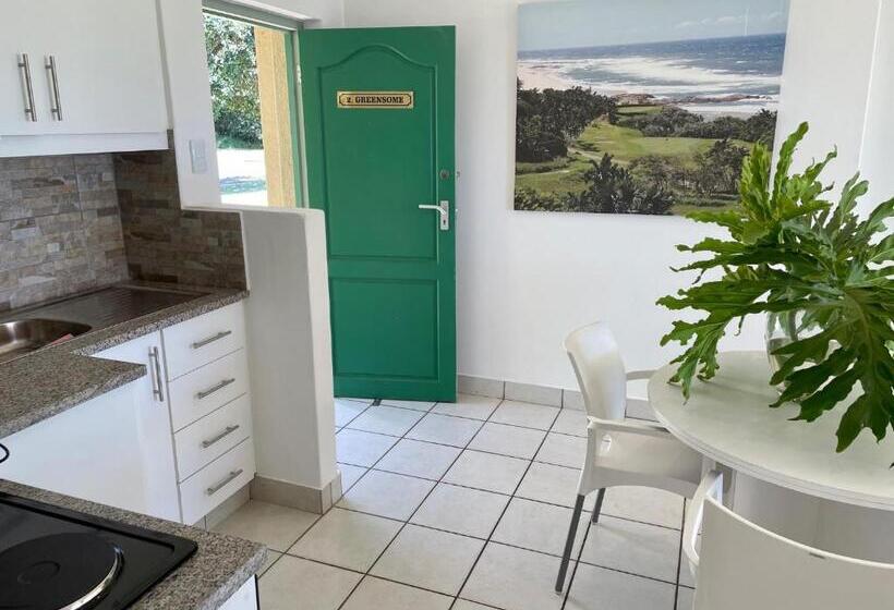 בית מלון כפרי Albatross Guesthouse