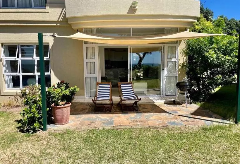 هتل Albatross Guesthouse