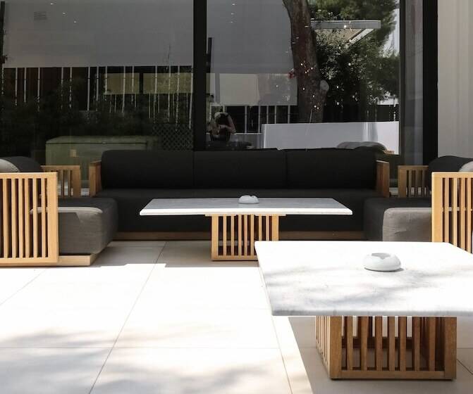 בית מלון כפרי Azur