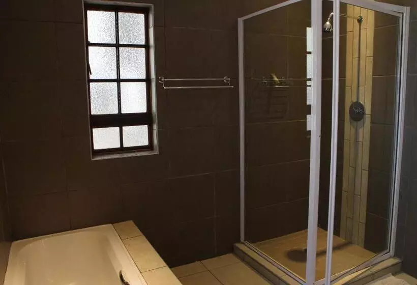 هتل Cu Guest House