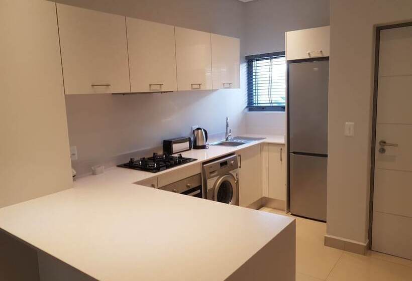 Отель Daisy Place