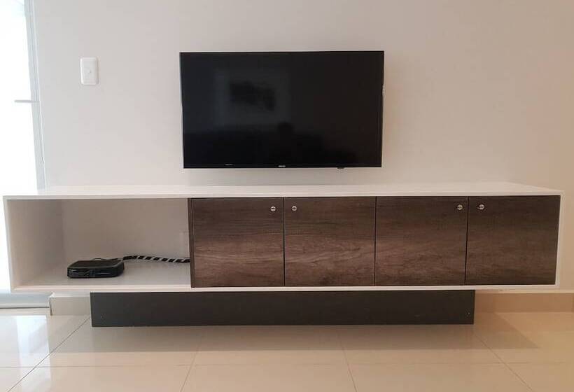 Отель Daisy Place