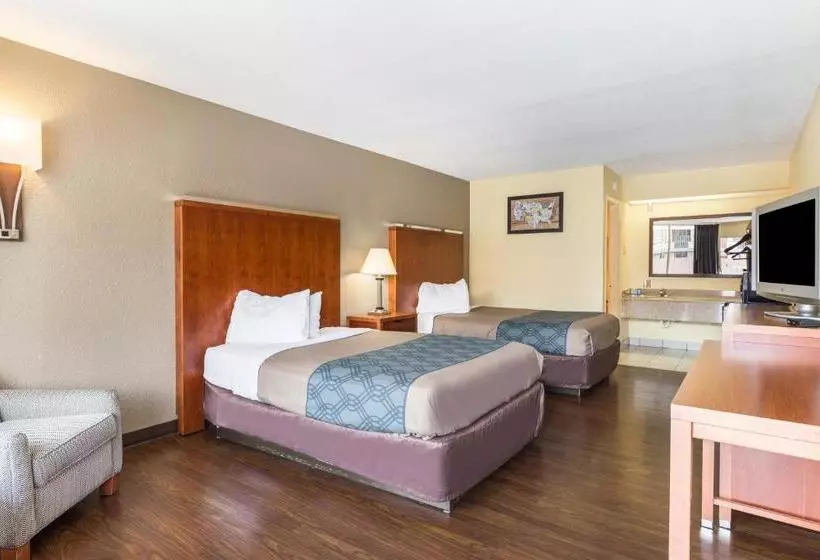 ホテル Econo Lodge
