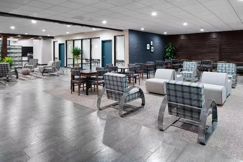 Hotelli Four Points By Sheraton Oklahoma City Airport
