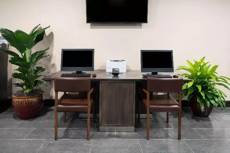 Hotelli Four Points By Sheraton Oklahoma City Airport