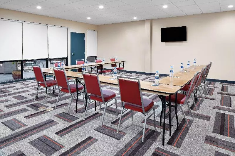 Hotelli Four Points By Sheraton Oklahoma City Airport