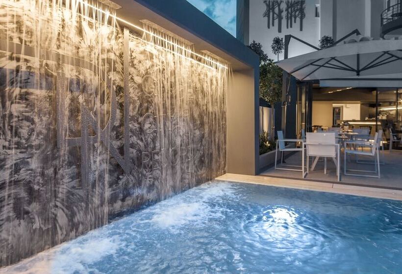 בית מלון כפרי Garden City Resort