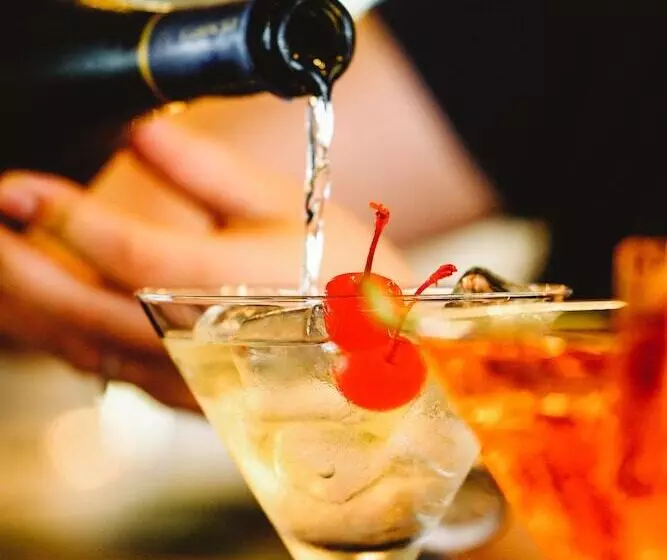 Hotelli Garden City Resort