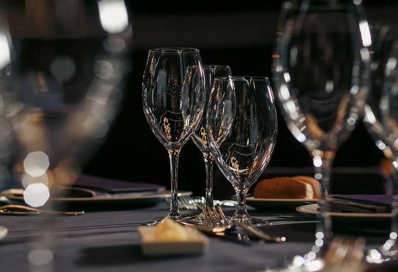 בית מלון כפרי Garden City Resort