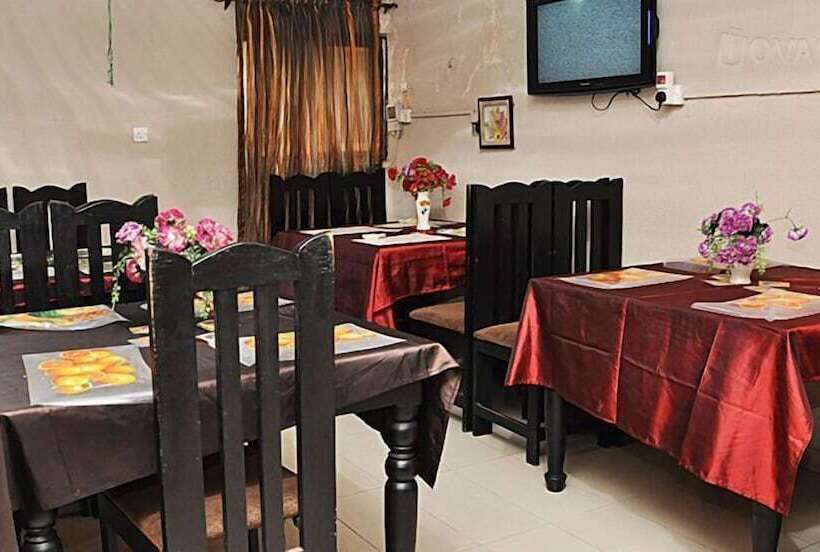 هتل Golden King Apartment