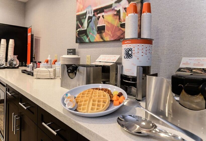 호텔 Hampton Inn & Suites Allen Park