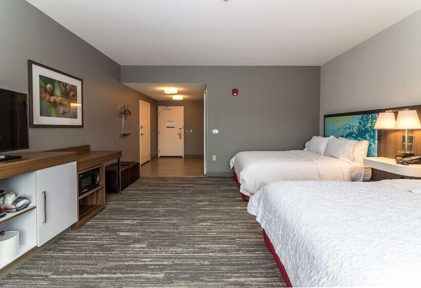 호텔 Hampton Inn & Suites Allen Park