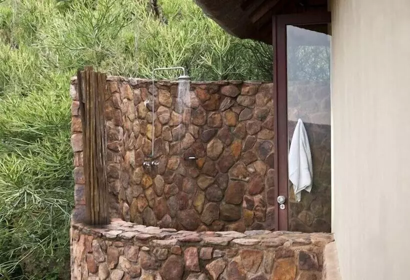 ホテル Izingwe Lodge
