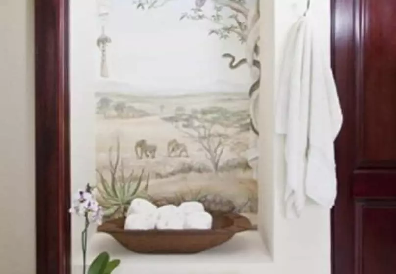 ホテル Izingwe Lodge