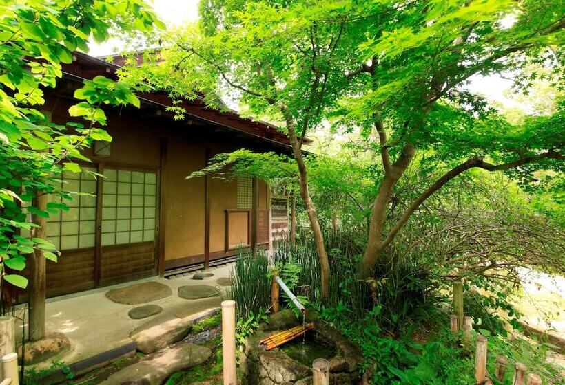 בית מלון כפרי Kamogawaso