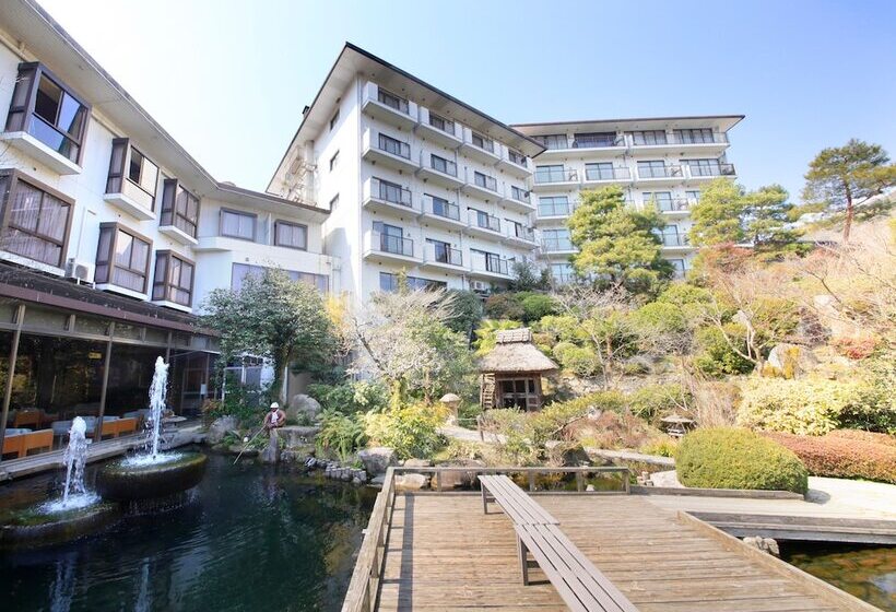 בית מלון כפרי Kamogawaso