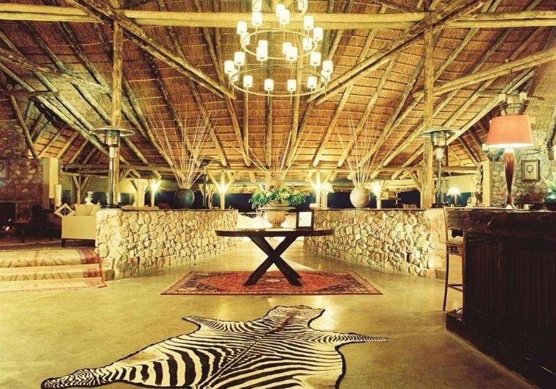 Hotel Kwantu Lions View Villa