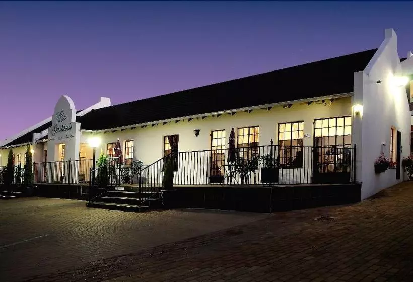 Hotelli La Gratitude Guest House