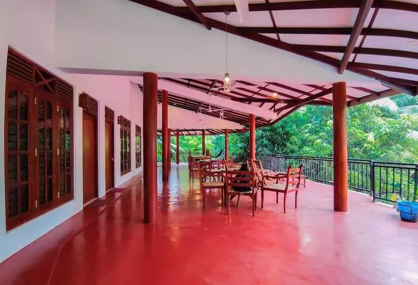Hotelli La Safari Inn Tissamaharama