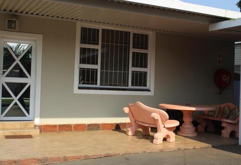 Отель Lodge L'veeze