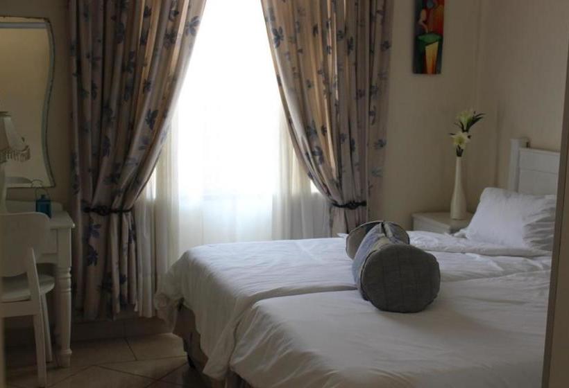 Отель Lodge L'veeze