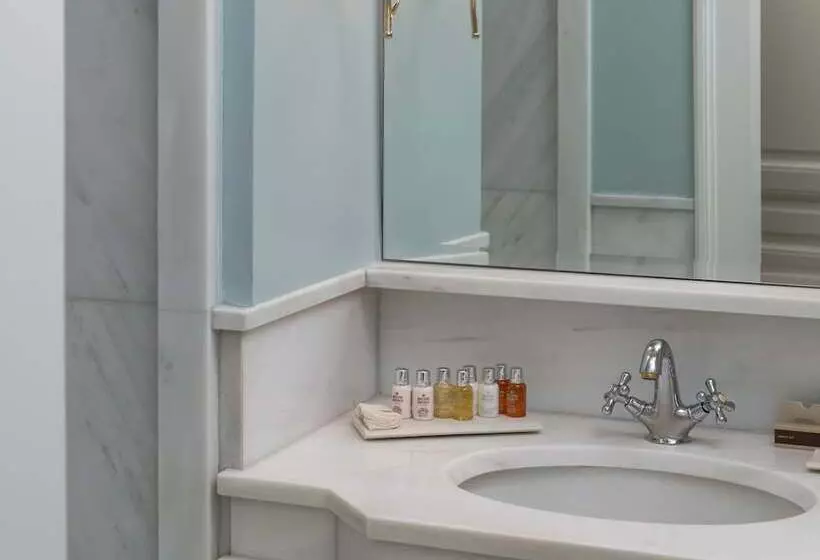 ホテル Noble Suites