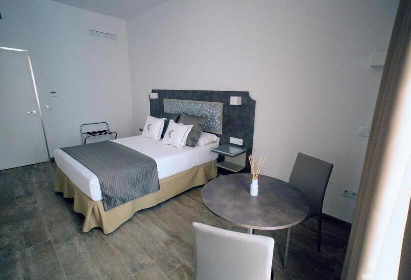 هتل Patios Del Orfebre