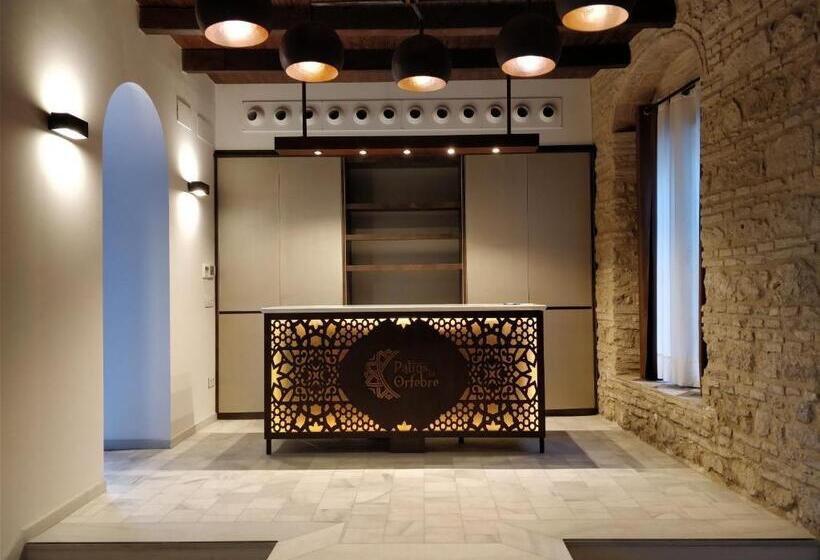 هتل Patios Del Orfebre