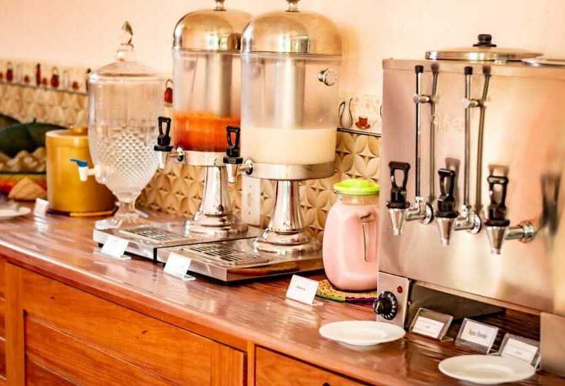 فندق Pousada Angelica