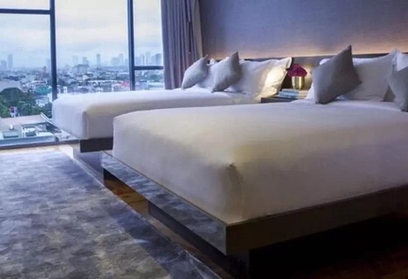 Hotelli Ramada Encore By Wyndham Makati