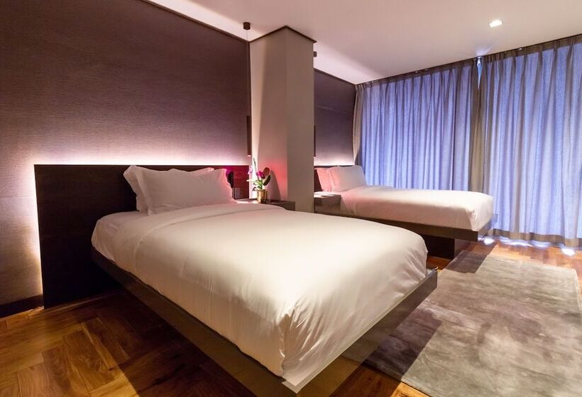 Hotel Ramada Encore By Wyndham Makati