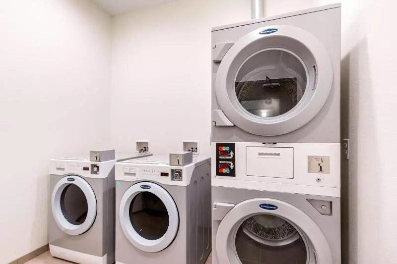 Hotelli Sleep Inn & Suites