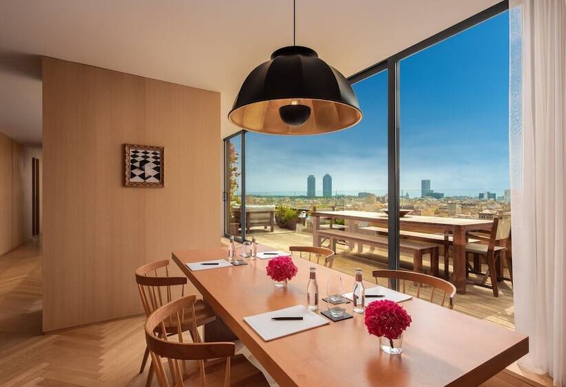 هتل The Barcelona Edition