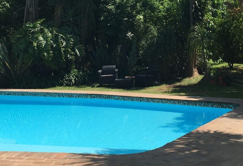 酒店 The Pecan Tree Guesthouse