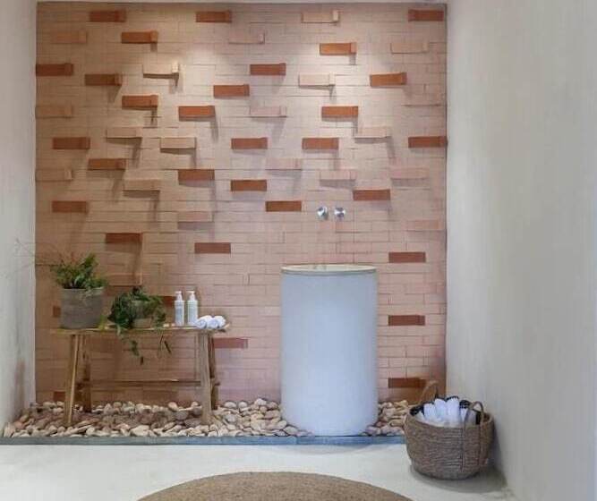 בית מלון כפרי The Wild By Interni